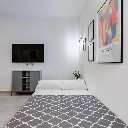 Bdc - Empire, Noble 3-bdr *