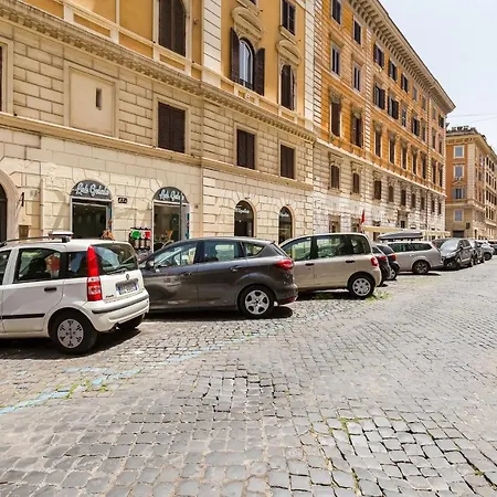 Bdc - Empire, Noble 3-bdr Apartment