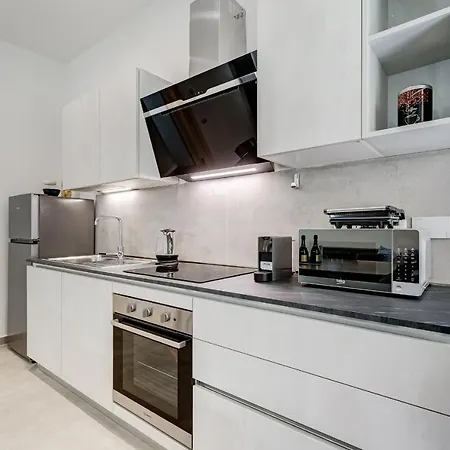 Appartement Bdc - Empire, Noble 3-bdr