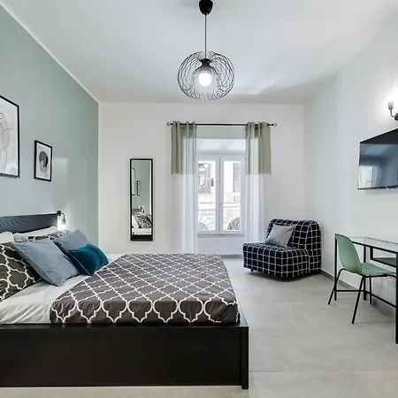 Bdc - Empire, Noble 3-bdr * Rom