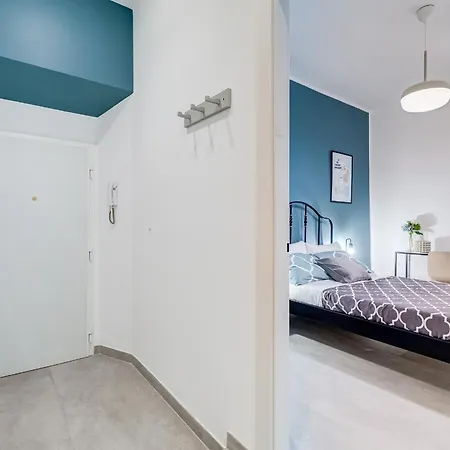 Apartment Bdc - Empire, Noble 3-bdr