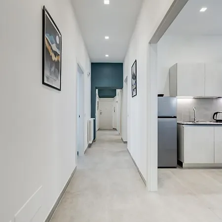 Bdc - Empire, Noble 3-bdr * Rom