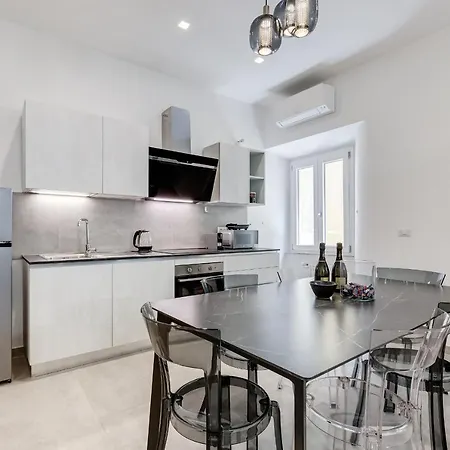 Bdc - Empire, Noble 3-bdr