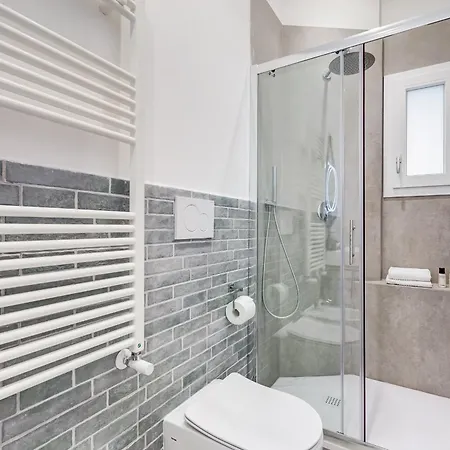 Bdc - Empire, Noble 3-bdr Apartamento *